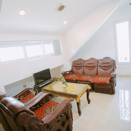 Tuan Thuy Hotel Dalat Luaran gambar