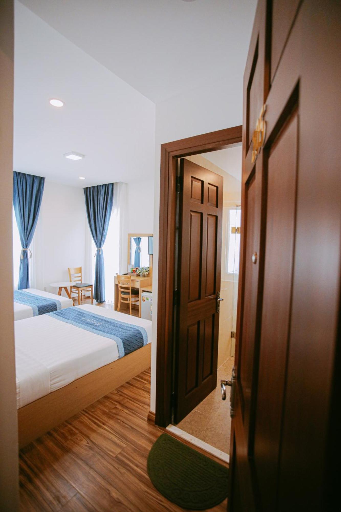 Tuan Thuy Hotel Dalat Luaran gambar